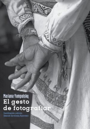 EL GESTO DE FOTOGRAFIAR