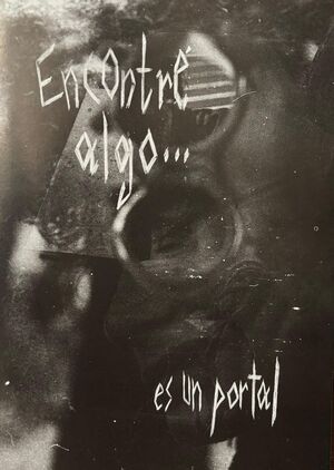 ENCONTRÉ ALGO... ES UN PORTAL